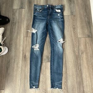 American eagle denim ripped jeans